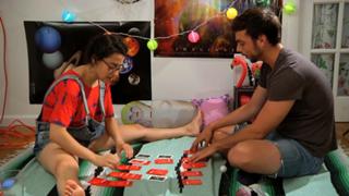 Ilana Glazer feet photo thumbnail