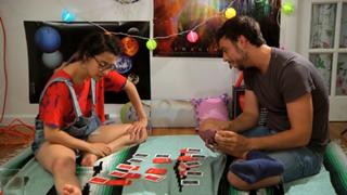 Ilana Glazer feet photo thumbnail