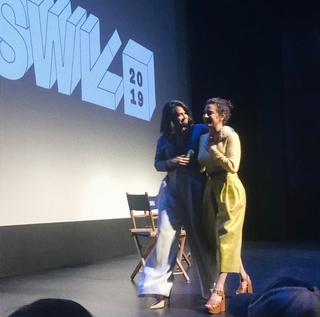 Ilana Glazer feet photo thumbnail