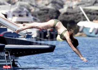 Ilaria D'Amico feet photo thumbnail