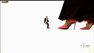 Ilary Blasi feet photo thumbnail