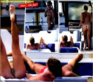 Ilary Blasi feet photo thumbnail