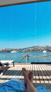 Ilayda Alisan feet photo thumbnail