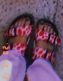 Ilayda Alisan feet photo thumbnail