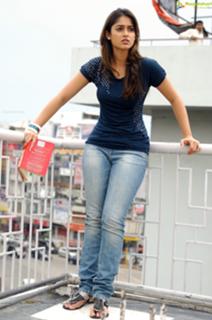 Ileana D'Cruz feet photo thumbnail