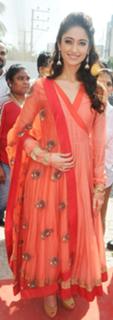 Ileana D'Cruz feet photo thumbnail