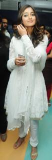 Ileana D'Cruz feet photo thumbnail