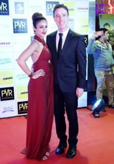 Ileana D'Cruz feet photo thumbnail