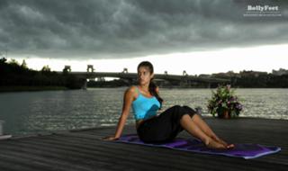 Ileana D'Cruz feet photo thumbnail