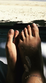 Ileana D'Cruz feet photo thumbnail