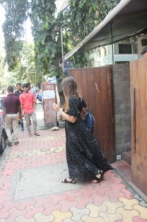 Ileana D'Cruz feet photo thumbnail