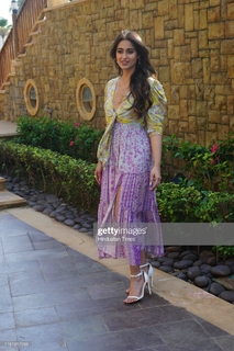 Ileana D'Cruz feet photo thumbnail