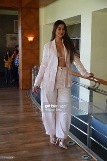 Ileana D'Cruz feet photo thumbnail