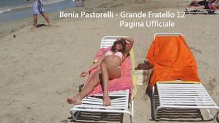 Ilenia Pastorelli feet photo 11