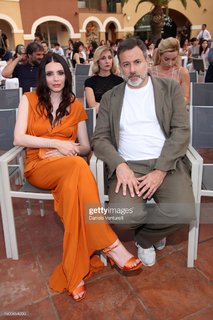Ilenia Pastorelli feet photo 3