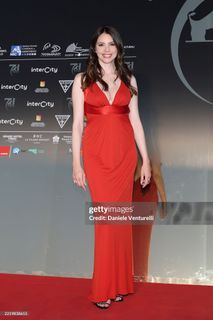 Ilenia Pastorelli feet photo 9
