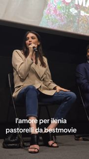 Ilenia Pastorelli feet photo 5