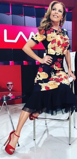 Iliana Calabró feet photo 7