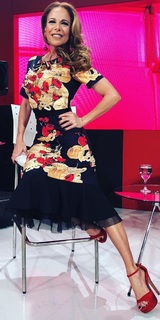 Iliana Calabró feet photo 2