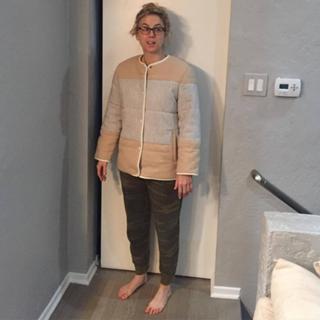 Iliza Shlesinger feet photo thumbnail