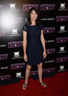 Illeana Douglas feet photo 13