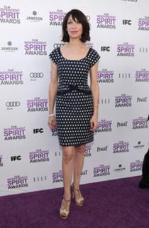 Illeana Douglas feet photo 15