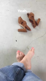 Ilse DeLange feet photo 12