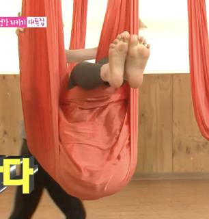 Im Jin-ah feet photo 8