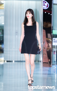 Im Jin-ah feet photo 5