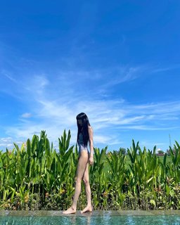 Im Jin-ah feet photo 8