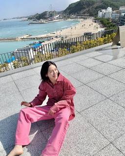 Im Jin-ah feet photo 16