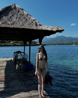 Im Jin-ah feet photo 4