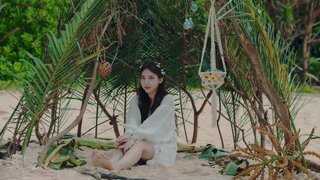 Im Nayeon feet photo thumbnail