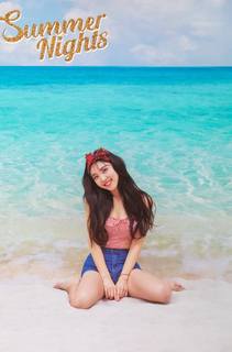 Im Nayeon feet photo thumbnail