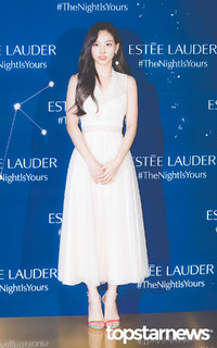 Im Nayeon feet photo thumbnail