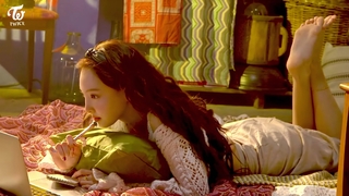 Im Nayeon feet photo thumbnail