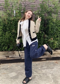 Im Nayeon feet photo thumbnail