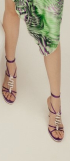 Im Nayeon feet photo thumbnail