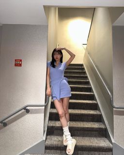 Im Nayeon feet photo thumbnail