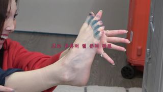 Im Nayeon feet photo 1