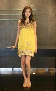 Im Yoon-ah feet photo thumbnail