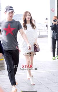 Im Yoon-ah feet photo thumbnail
