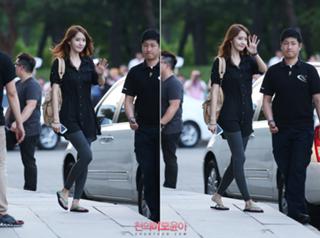 Im Yoon-ah feet photo thumbnail