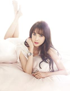 Im Yoon-ah feet photo thumbnail