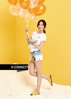 Im Yoon-ah feet photo thumbnail