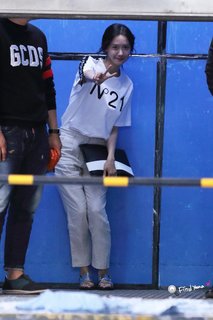 Im Yoon-ah feet photo thumbnail