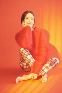 Im Yoon-ah feet photo thumbnail