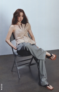 Im Yoon-ah feet photo thumbnail