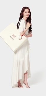 Im Yoon-ah feet photo thumbnail