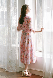 Im Yoon-ah feet photo thumbnail